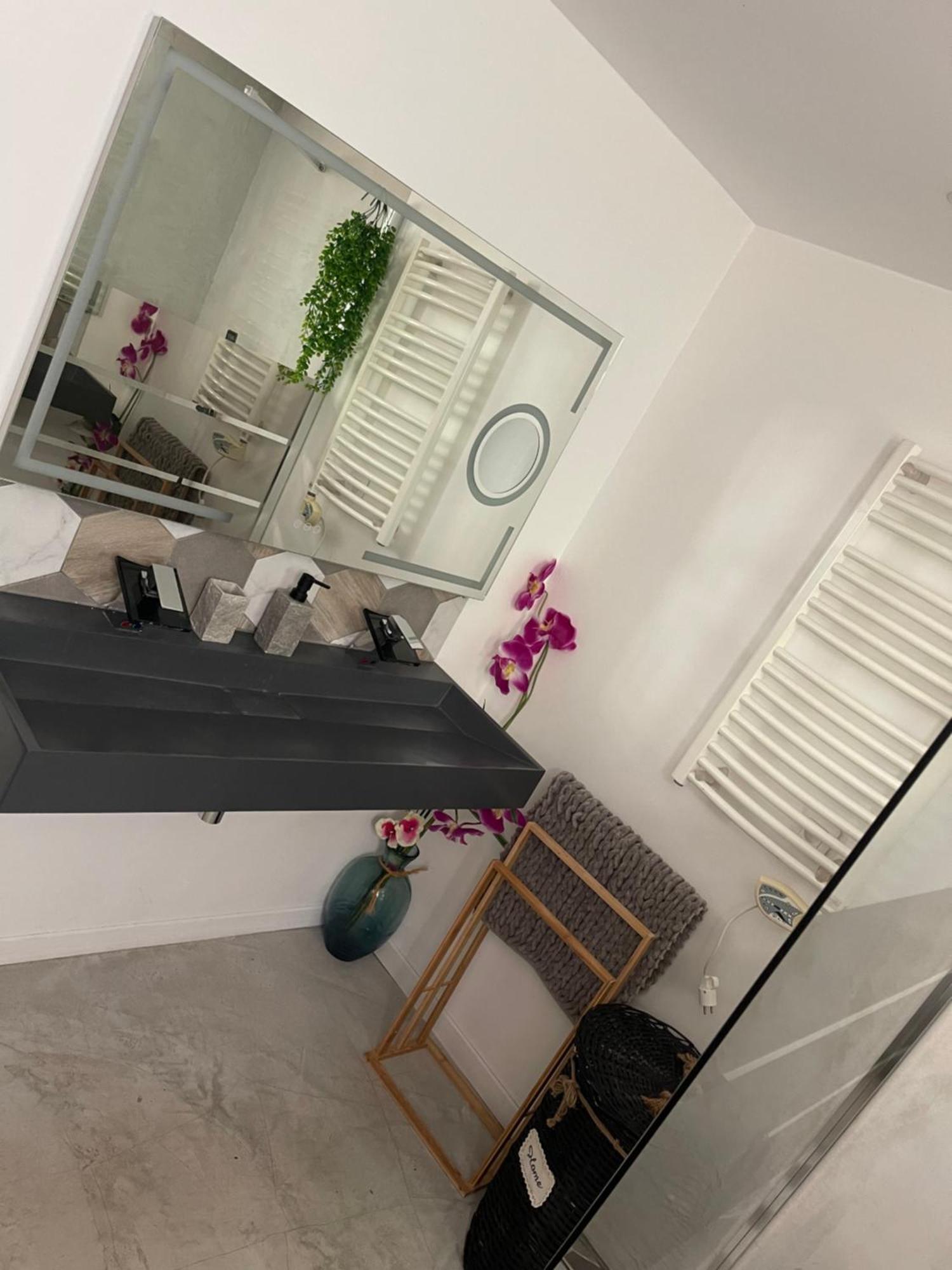 Villa Marie Belle, Entre Mer, Etang Et Abricotier Frontignan ภายนอก รูปภาพ