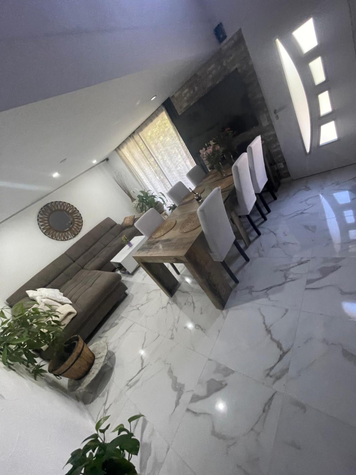 Villa Marie Belle, Entre Mer, Etang Et Abricotier Frontignan ภายนอก รูปภาพ